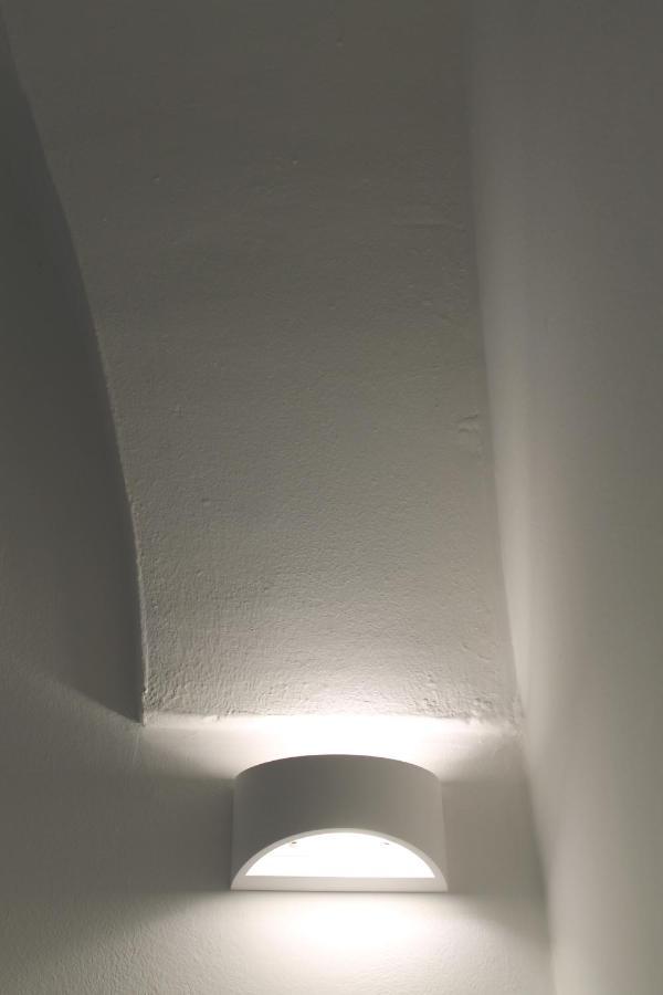 Apartamento Il Cortile Segreto - Con Parcheggio Privato Lecce Exterior foto